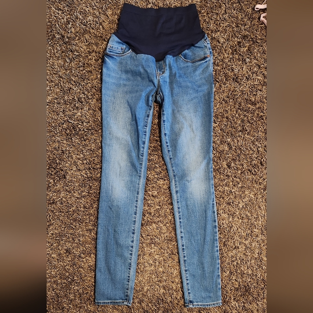 Old navy maternity skinny jeans